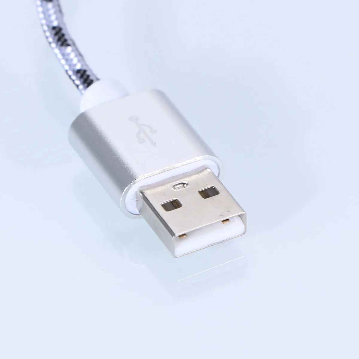 Фото USB-кабель Type-C с нейлоновой оплеткой, серебристый, для быстрой зарядки и передачи данных, для Galaxy Note 8 S8 Plus №4