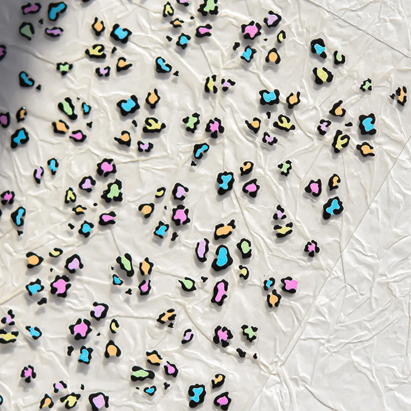 Красочные линии сердце градиентные нежные желтые зеленые розовые синие Speckle