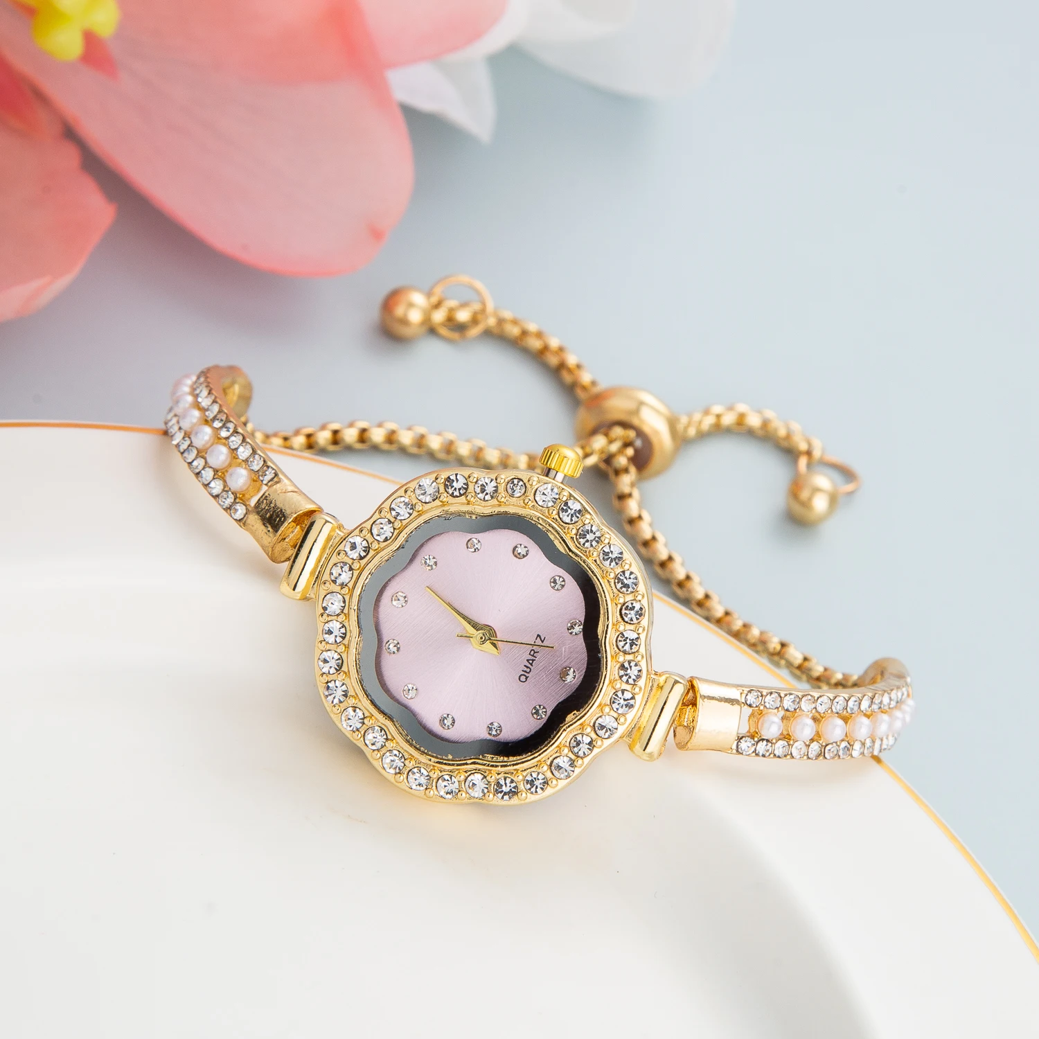 Cute Luxury Pink Watch for Woman 2023 Fashion Quartz Wristwatches Diamond Stainless Steel Watches for Womans Free Shiping