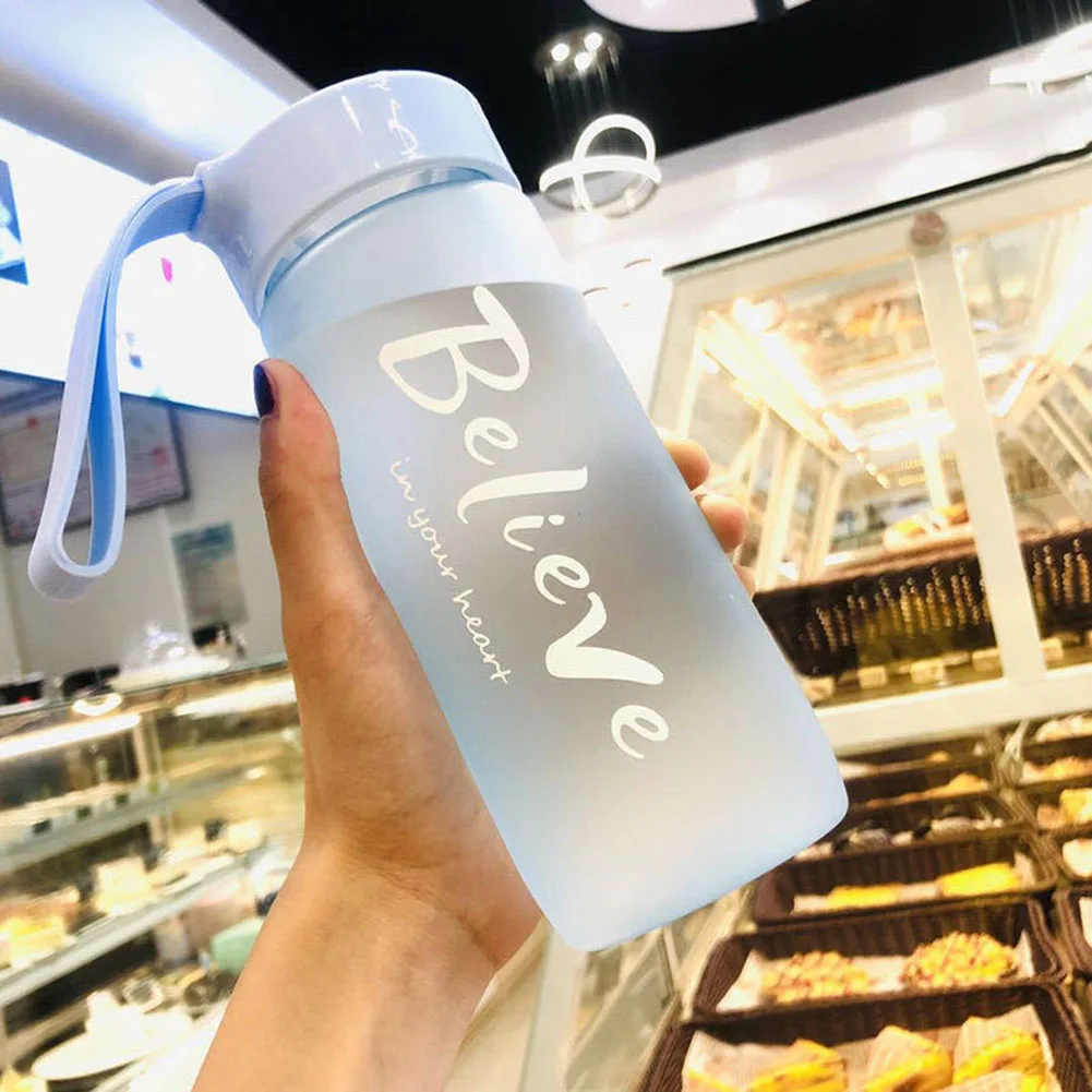 

600ML Portable Plastic Cup High Capacity But Fashion Suitable For All People lpfk