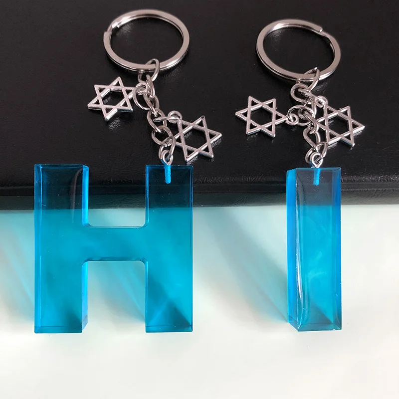 

Blue Transparent A-Z Initial Letter Keychains Holder Resin Alphabet Mogan David Star Keyrings DIY Handmade Jewelry Wholesale