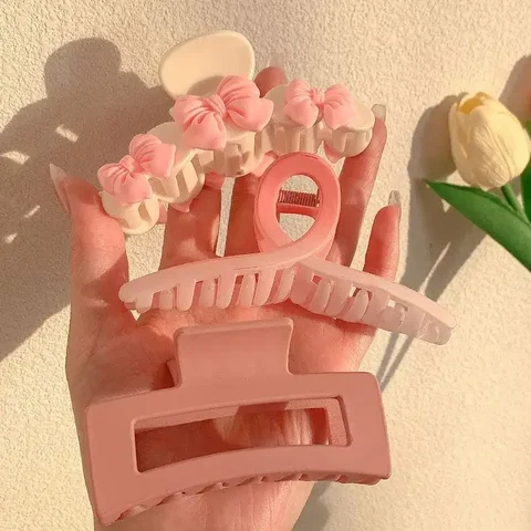 MOONBIFFY розовые заколки-крабы 1/3 шт.