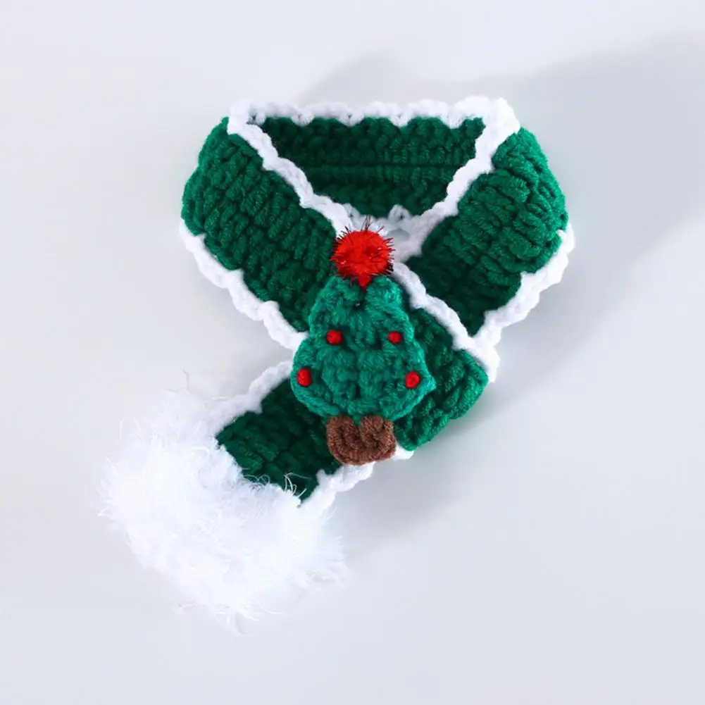 

Enhance Atmosphere Eye-catching Handmade Pet Scarf Winter Costume Accessories Pet Product