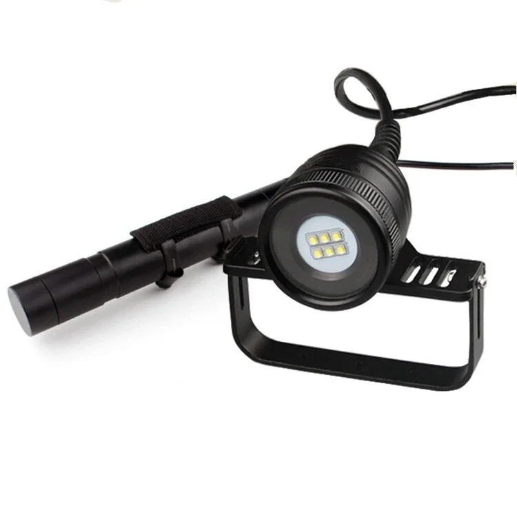 Diving Flashlight 4500 Lumens 26650 Rechargeable Battery LED Lamp Camping Hunting Swimming 150m Waterproof Torch Light