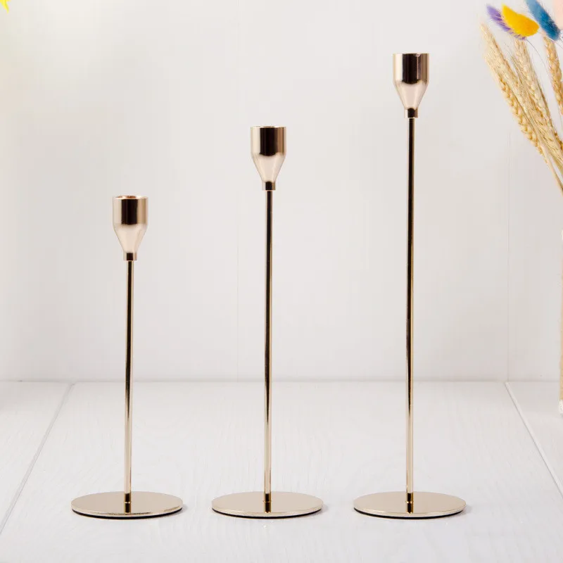 

Nordic Luxury Candlestick Simple Gold Candlestick Romantic Candlelight Porta Velas Wedding Decorations Metal Candle Holder