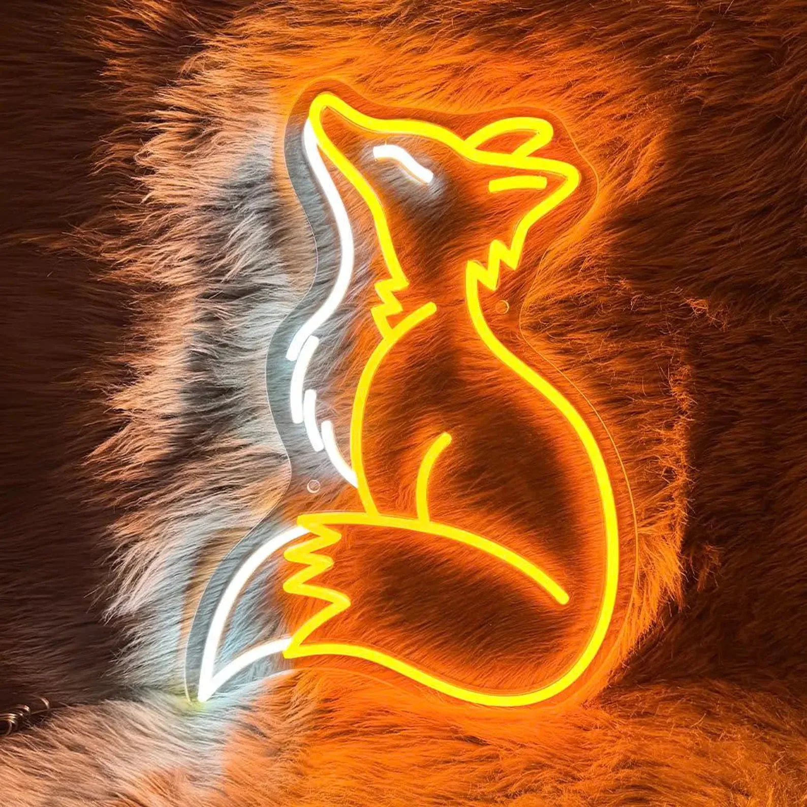 

Неоновая вывеска Fox из акрила