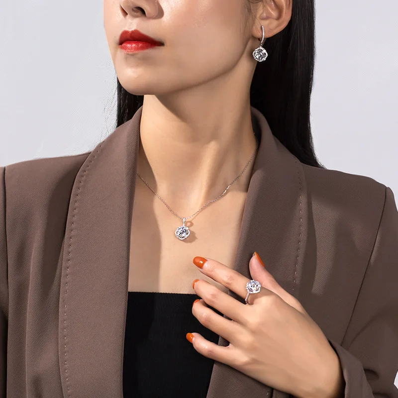 

Sterling Silver S925 Bride Set Square Main Diamond Zircon Micro Inlaid European and American Three Piece Set Earring Necklace