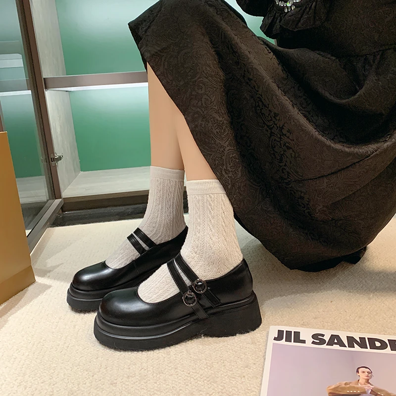 

Женские туфли на танкетке 2022, женская обувь на платформе, винтажные студенческие туфли-лодочки в японском стиле Мэри Джейн на высоком каблуке для девочек