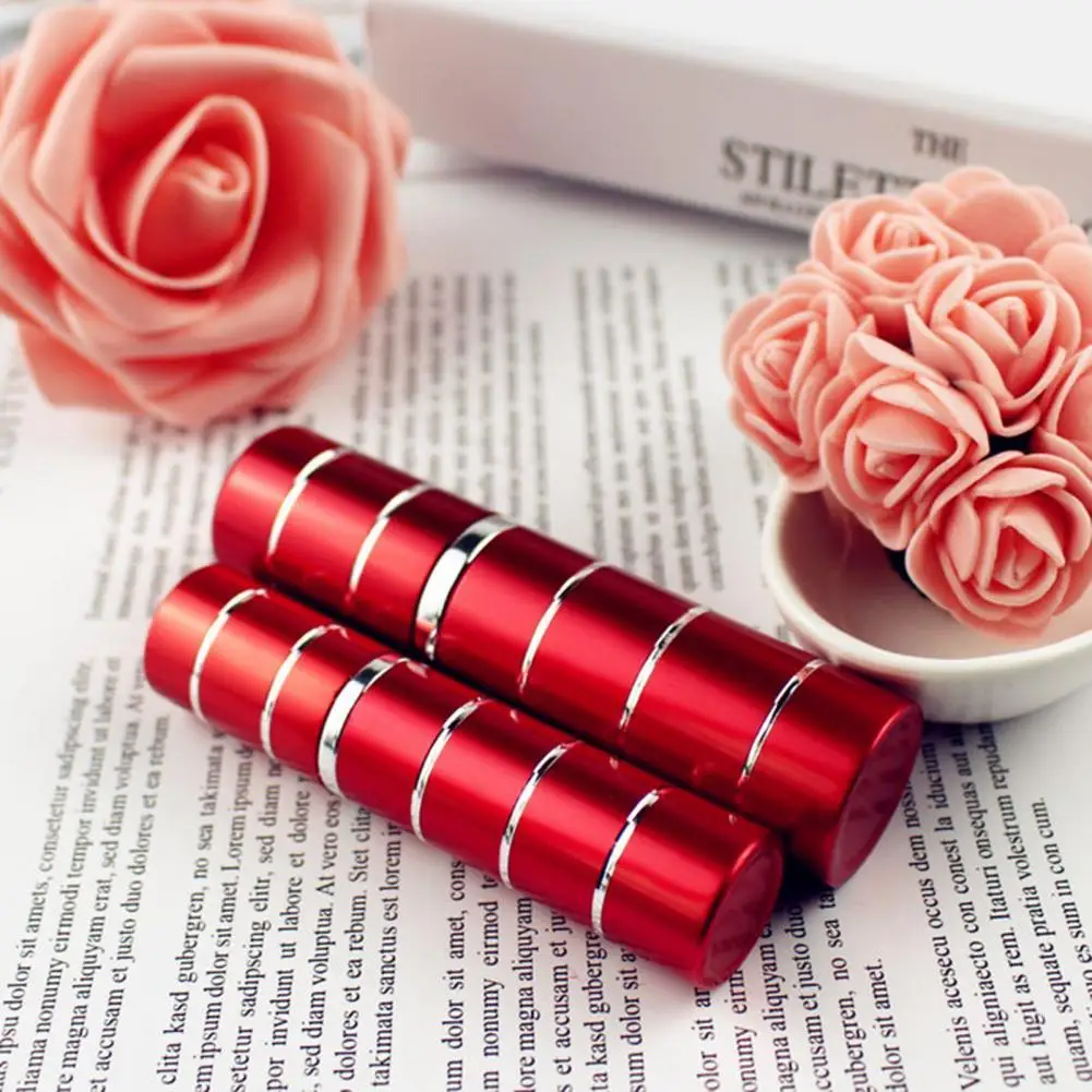 

Практичная пустая металлическая бутылка с мелким распылителем, легко носить с собой