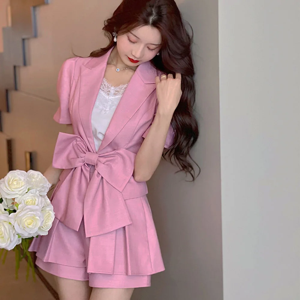 

Fashion Elegant Pink Blazer Shorts Two Piece Set Women 2022 Summer Cute Bow Small Suit Jacket + High Waist Pleated Hakama Suits