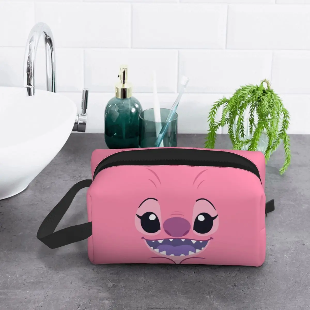 Изготовленная на заказ стежка и лицо ангела аниме-фильм дорожная косметичка для