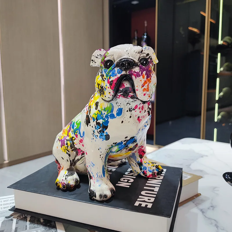 

Креативные красочные граффити, имитация бульдога, резиновые животные, украшения для собаки, домашние украшения для гостиной, винного шкафа