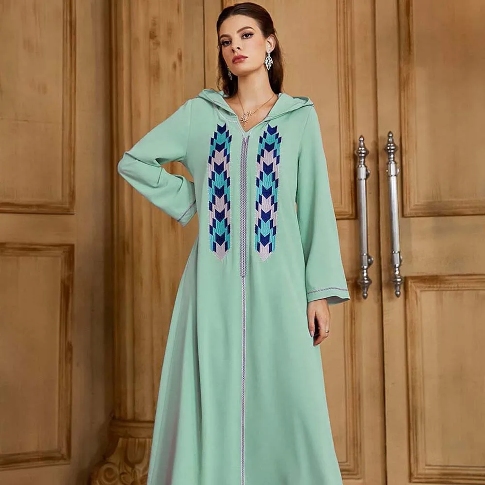 

Мусульманское платье с длинным рукавом и вышивкой, зеленое городское повседневное этническое платье с капюшоном, новинка 2022, кафтан, абаи, д...