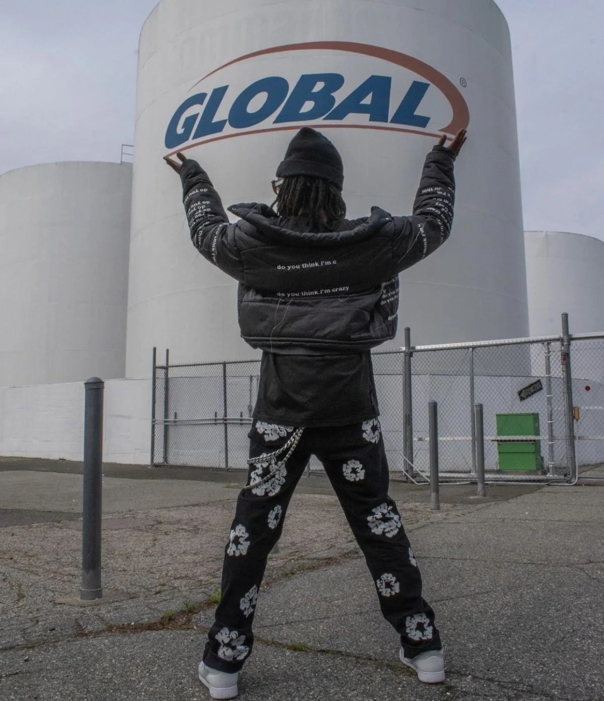 Jeans American hiphop men and women personality trend retro kanye cotton printing street straight loose fried street trousers