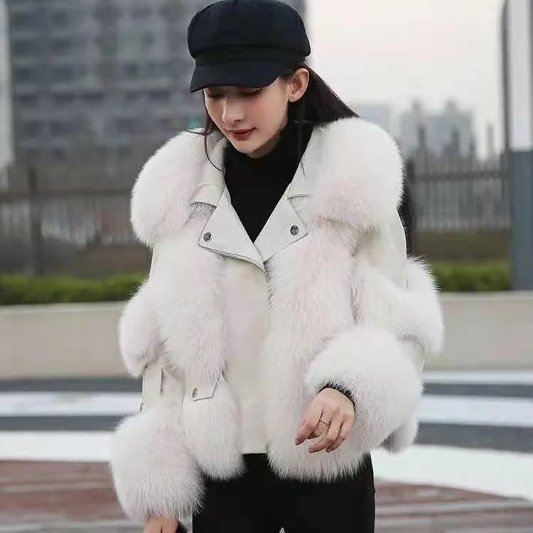 Winter Fashion 4 Colors Coat New Women's Fox Fur Quilted Casual Western Fur Coat Loose High Quality Luxury Fur Coat