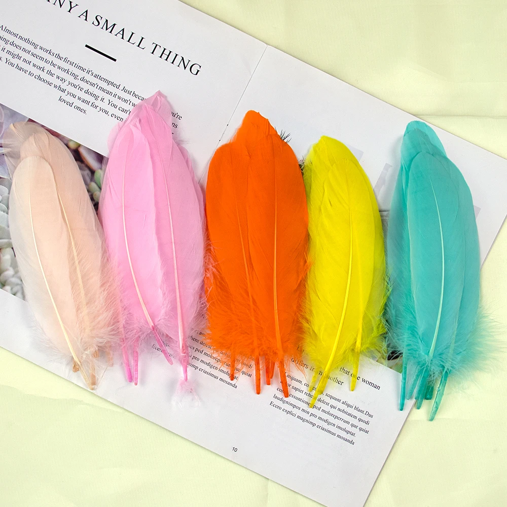 

Colored Goose Feathers 6-8 Inches for Wedding Clothes Sewing Home Decoration Needlework Accessory Crafts Plume 100 PCS Wholesale