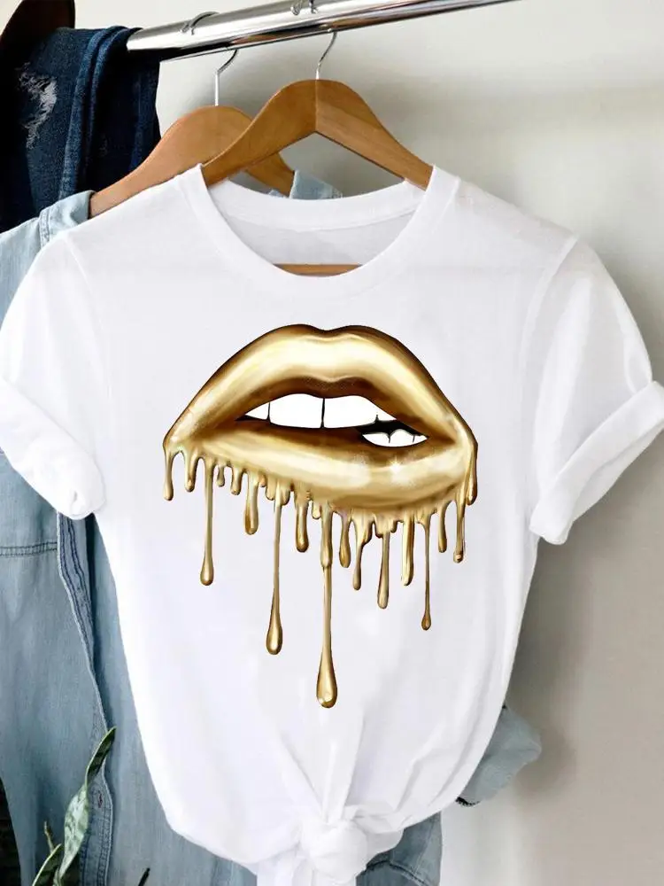 

Футболка женская с коротким рукавом, модный Милая тенниска с акварельным рисунком губ, повседневная майка с графическим принтом, на лето