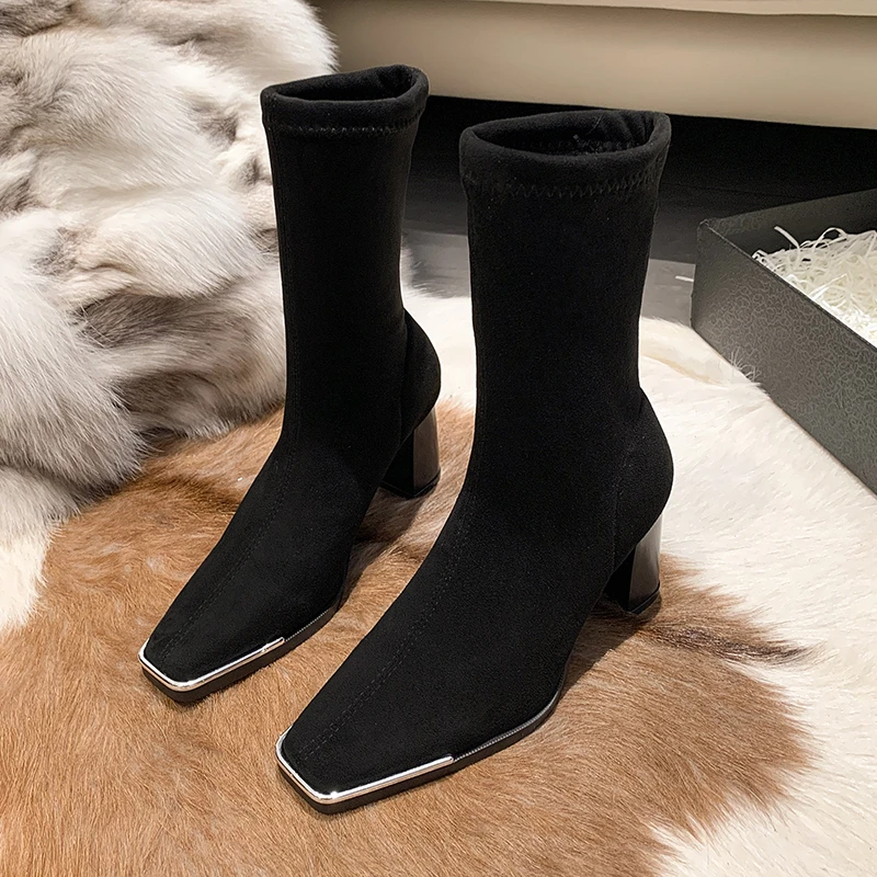 

Детские эластичные ботинки на высоком каблуке, черные удобные ботинки с металлическим квадратным носком, весна-осень 2023