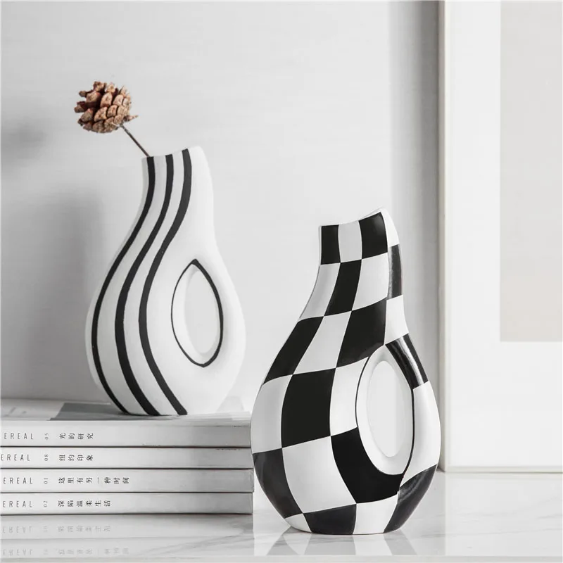 

Medieval checkerboard pattern vase modern home living room decoration black and white striped blue striped ceramic vase ornament