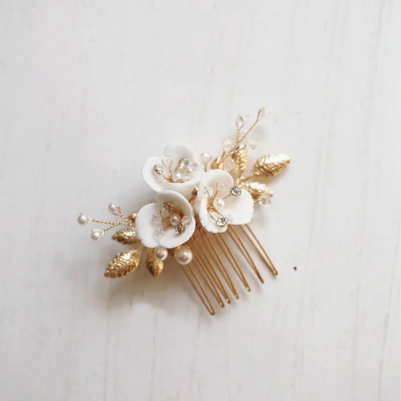 

2023 Handmade Ceramic Flower Bridal Hair Comb Gold Leaf Wedding Hair Accessories Pearl Crystal Jewelry