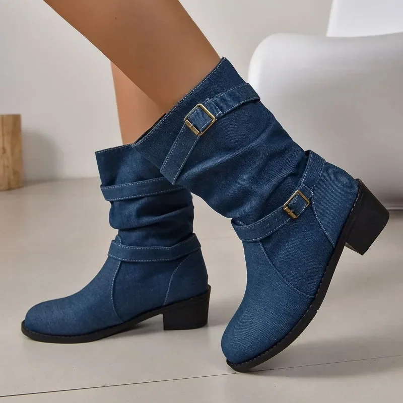

2023 autumn and winter new fashion solid color women's boots large and medium boots round toe buckle women's motorcycle boots