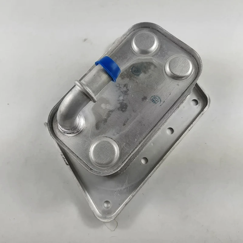 Охладитель Оли двигателя для Jeep Cherokee KJ 2006-2007 2.8Crd 68020552AA 6802-0552-AA