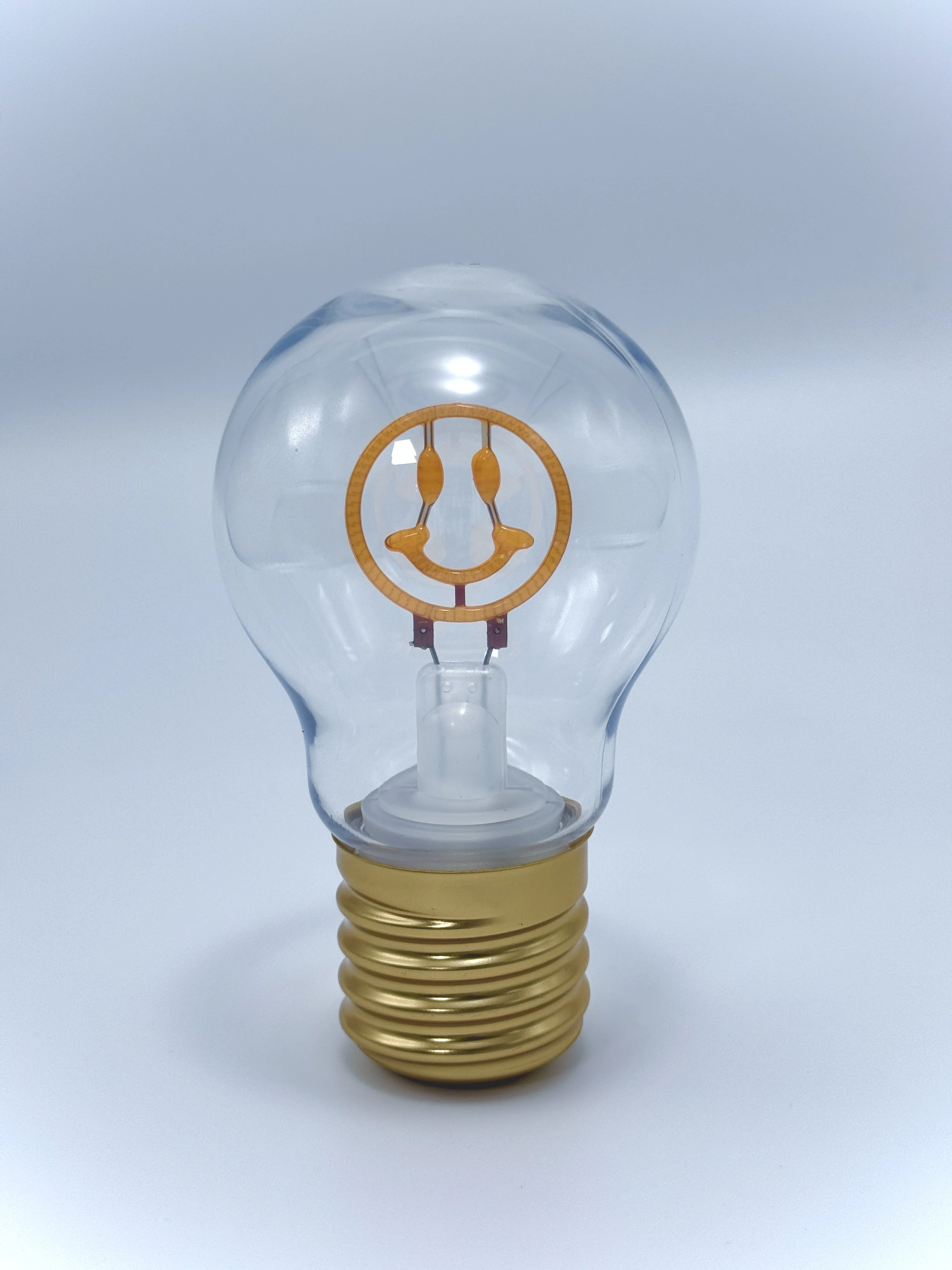 

Перезаряжаемая светодиодная декоративная лампа KEBINCPLED A70