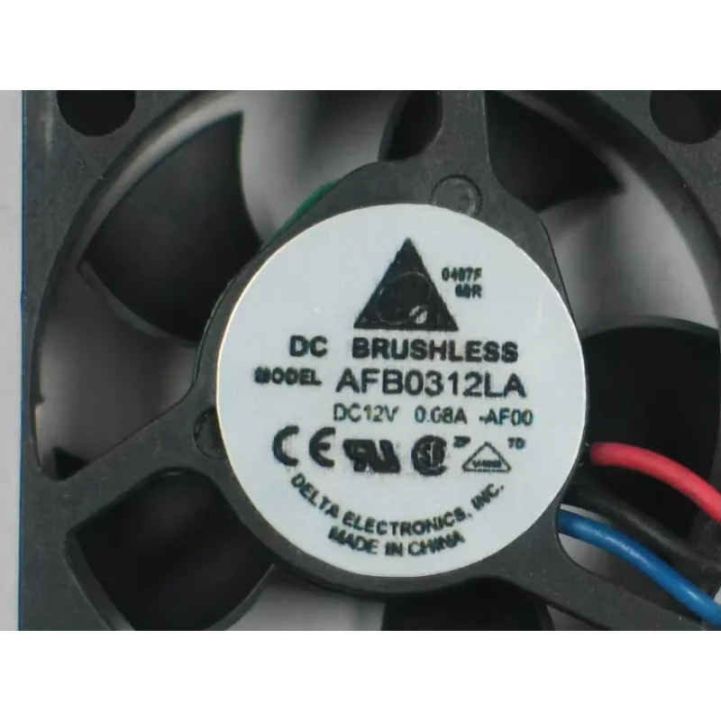 Delta Electronics AFB0312LA AF00 DC 12 В 0 08 А 30x30x10 мм Охлаждающий вентилятор для сервера