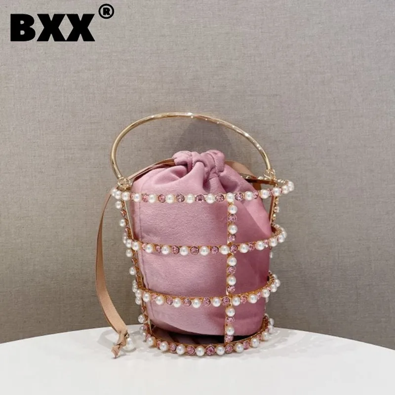 

[BXX] Protable Fashion Party Handbags Female 2023 New Items Korean Diamond Pearl Shopping Drawstring Bucket Bag Female 8AB163
