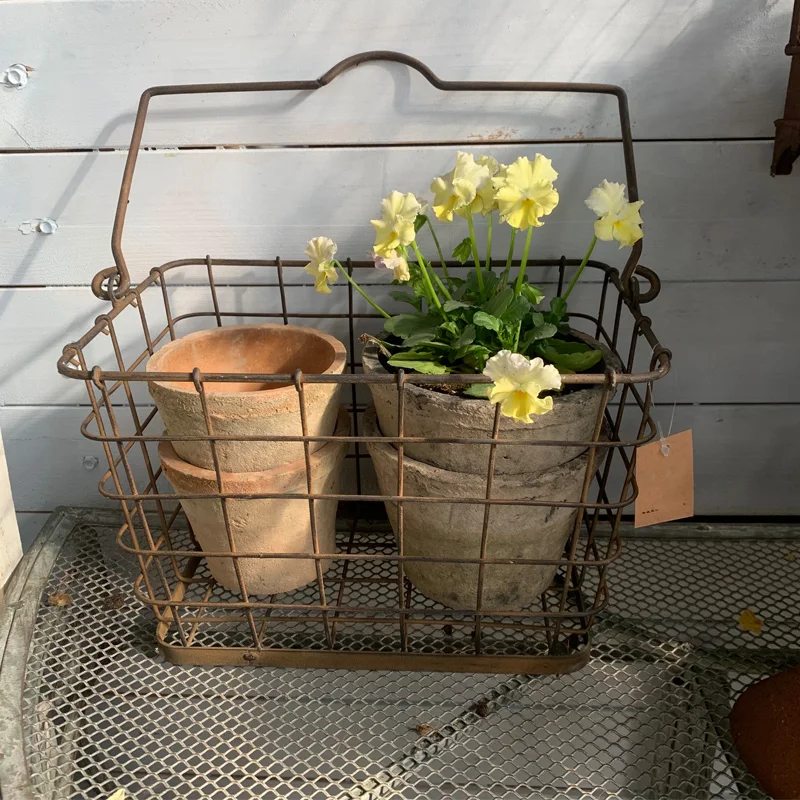 

Деревенская проволочная корзина для хранения fjsmjnyqm