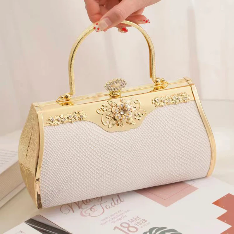 

Bucket Women Fashion Bags Diamonds Golden Luxury Party Evening Bags Hasp Open Printed Female New Arrival Day Clutch