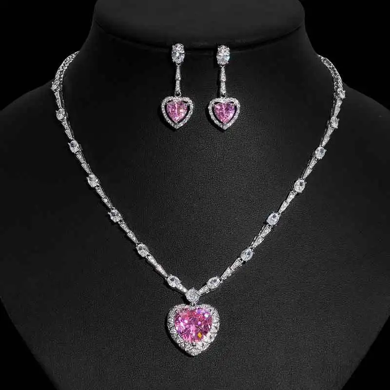 

Classic Fashion Heart Pendant Necklace Earrings Set Sophisticated Elegant Woman Casual Party Accessories for Wedding Banquet