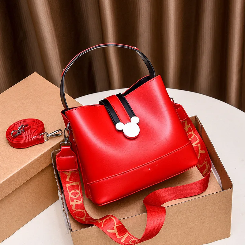 

Disney's new Mickey high quality bucket women's shoulder messenger handbag fashion travel shopping bag girl mobile phone bag