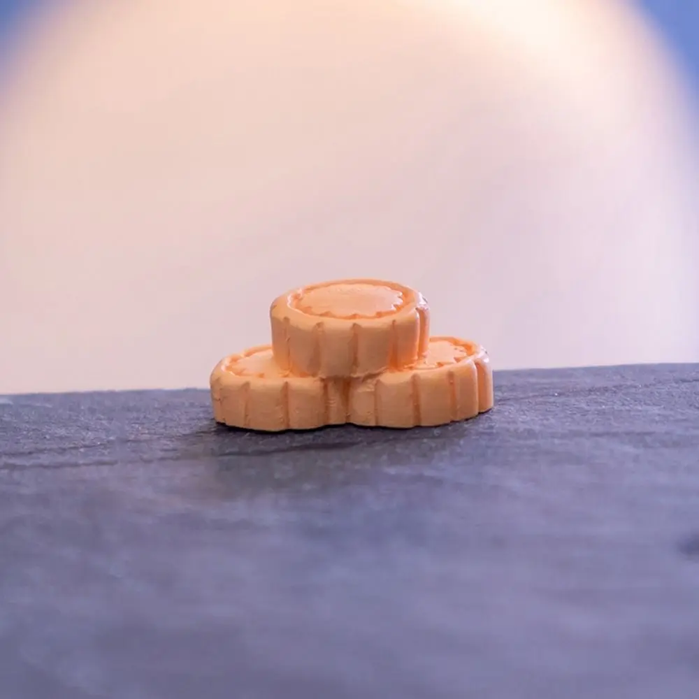 

Миниатюрная фигурки кролика из смолы