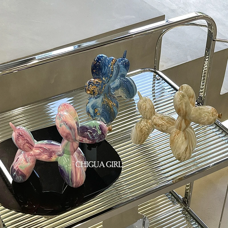 

Dog ornaments home living room TV cabinet office desktop decoration photo high-class sense furnishings