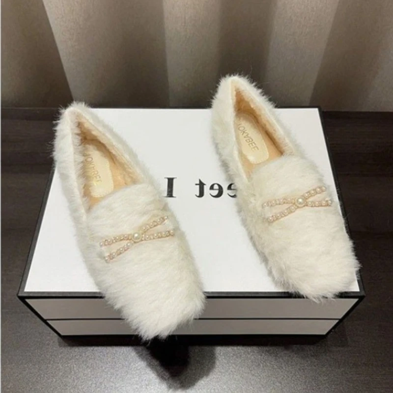 2024 плюшевые тапочки для женщин милые домашние туфли с бантом из бисера замшевые