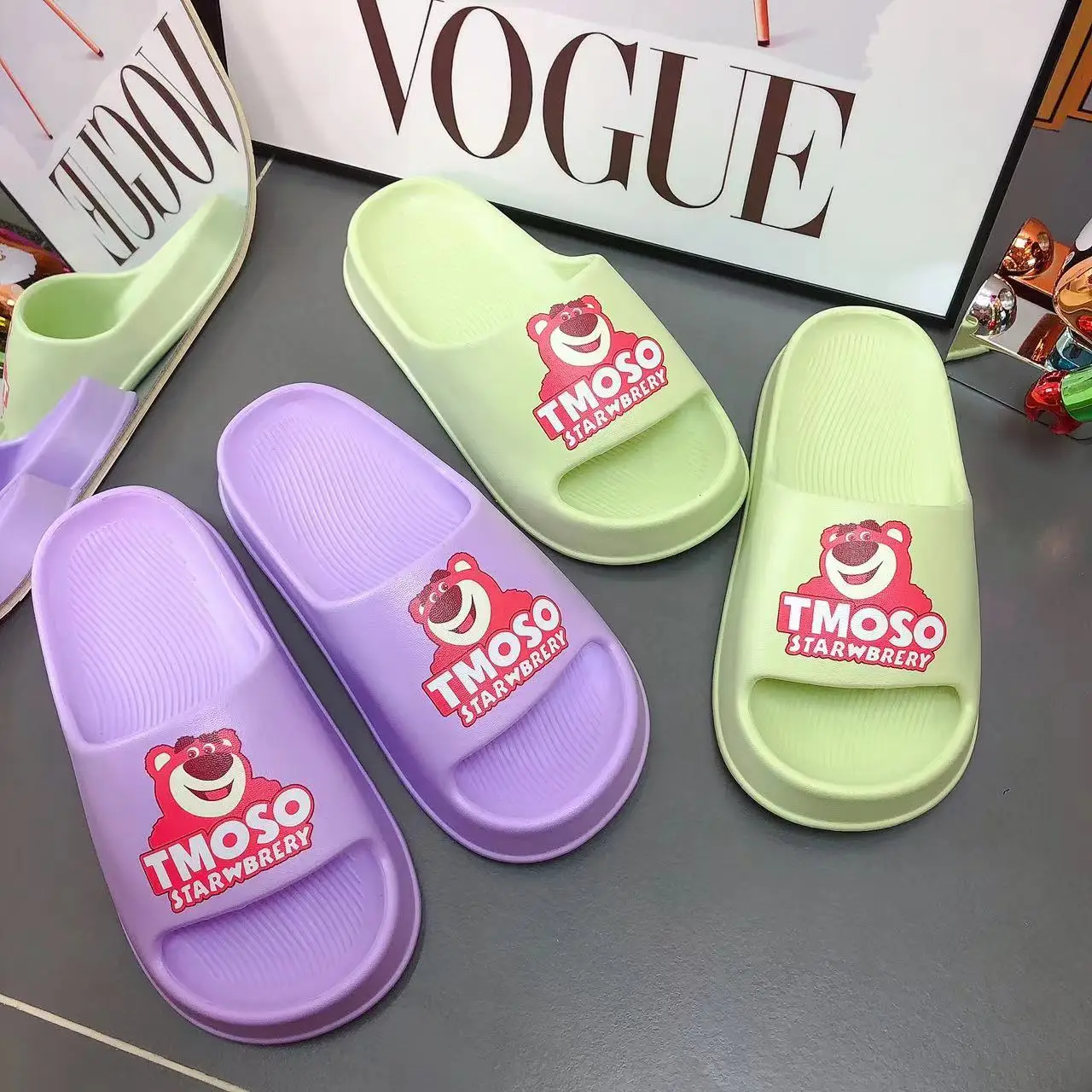 Disney 2023 new Strawberry Bear Couple Sandals Ultra Light Eva Material Cartoon Cute Women's Indoor Bathroom Non-slip Slippers