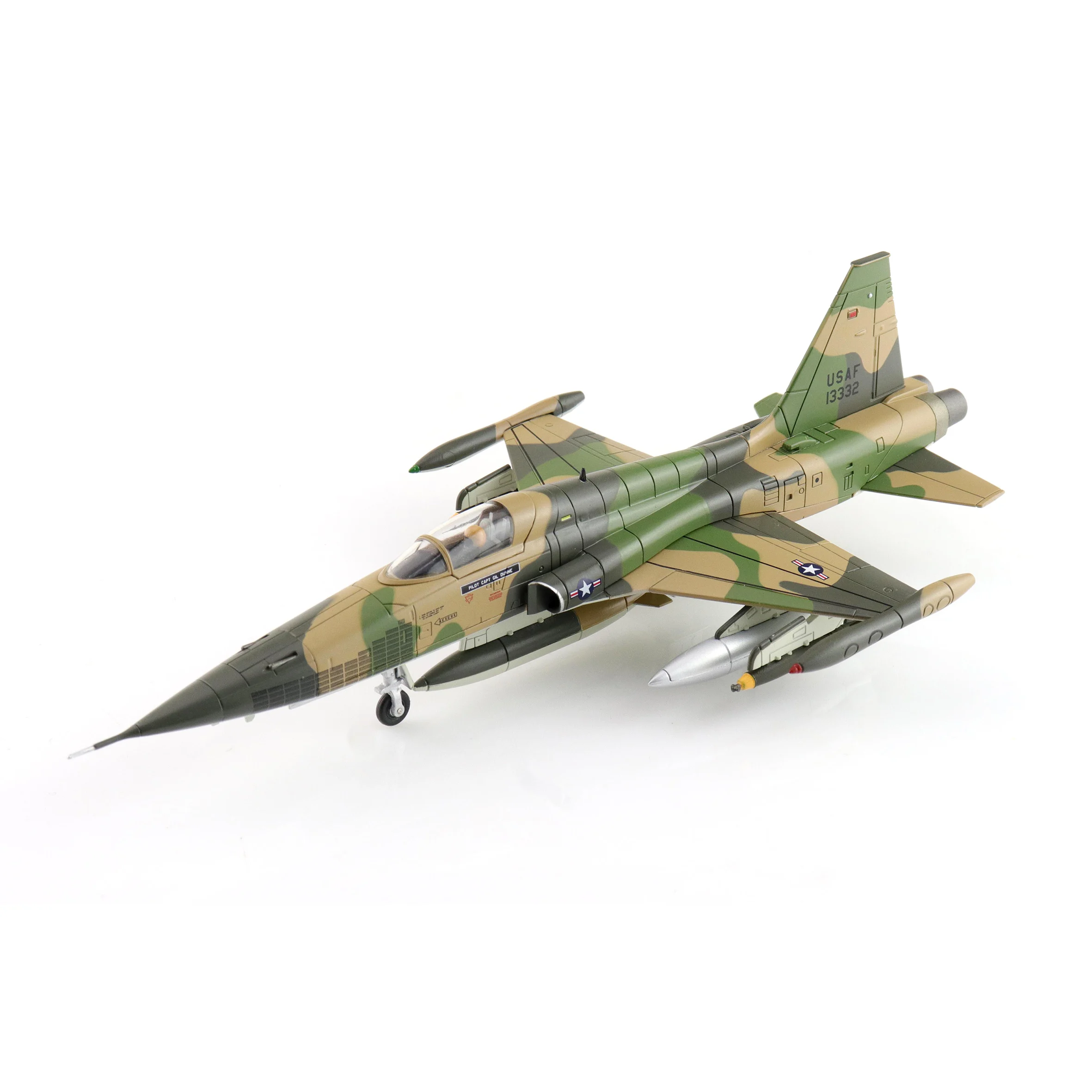 Фото 1:72 HA33003 Модель американского истребителя F-5C Skoshi Tiger 10th Squadron 1965 Модель изделия из сплава №1