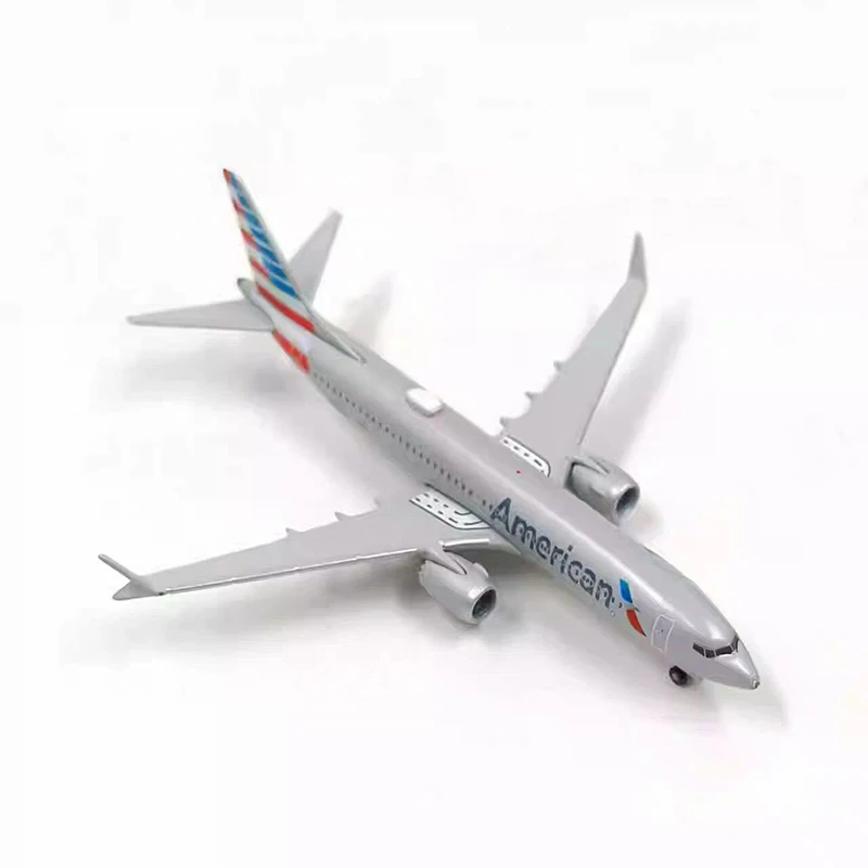 Фото Модель самолета Herpa 1:500 American Airlines Boeing 737 Max 8 535199, имитационная, из сплава, для декора №2