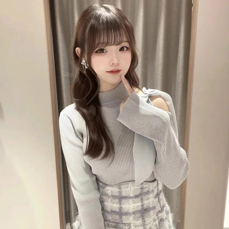 Осенние шикарные свитера в японском стиле с открытыми плечами и бантом на