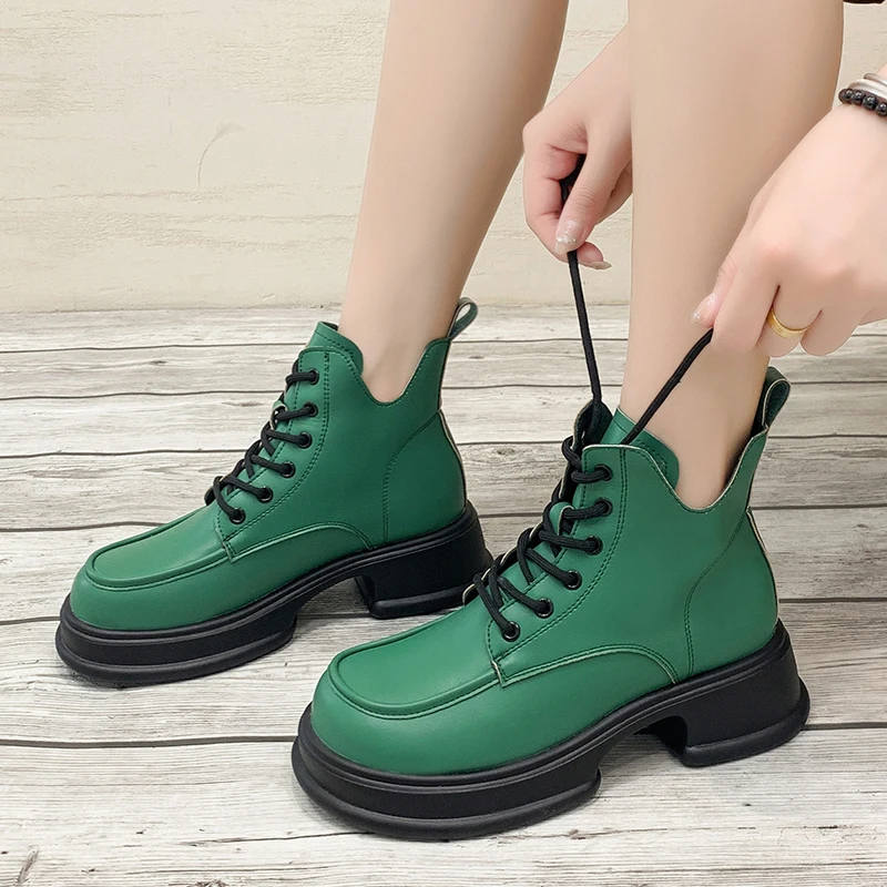 

2022 Women's Winter Boots Winter Leather Cross Lace Zipper Shoes Non-slip Women's Boots Thick-soled Ladies Casual Women Boots