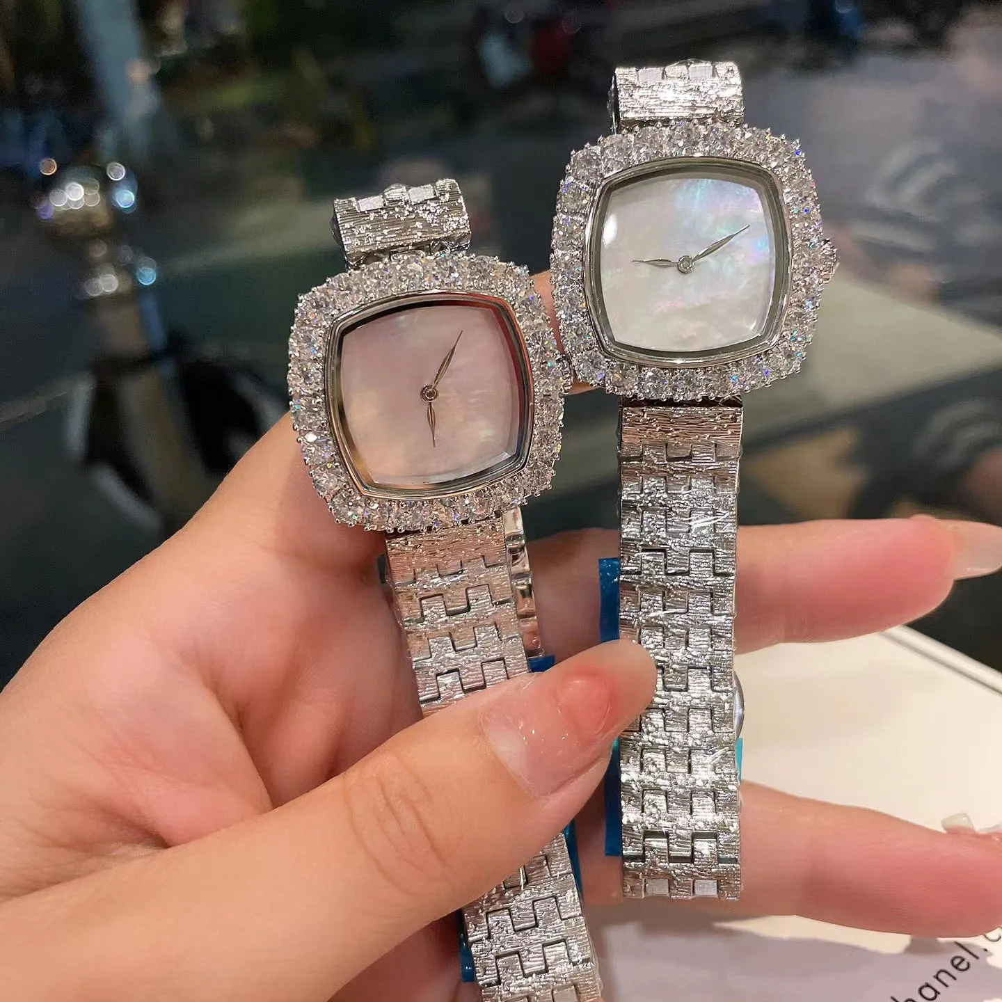 luxury fashion brand quartz women's wristwatch simple christmas Square diamond inlaid waterproof custom aaa watchs high quality