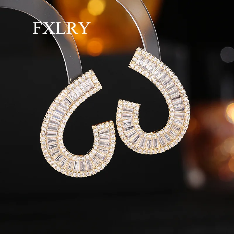 

FXLRY Unique Design S925 Silver Needle Super Flash Micro-inlaid Zircon Crescent Stud Earrings For Women Wedding Jewelry