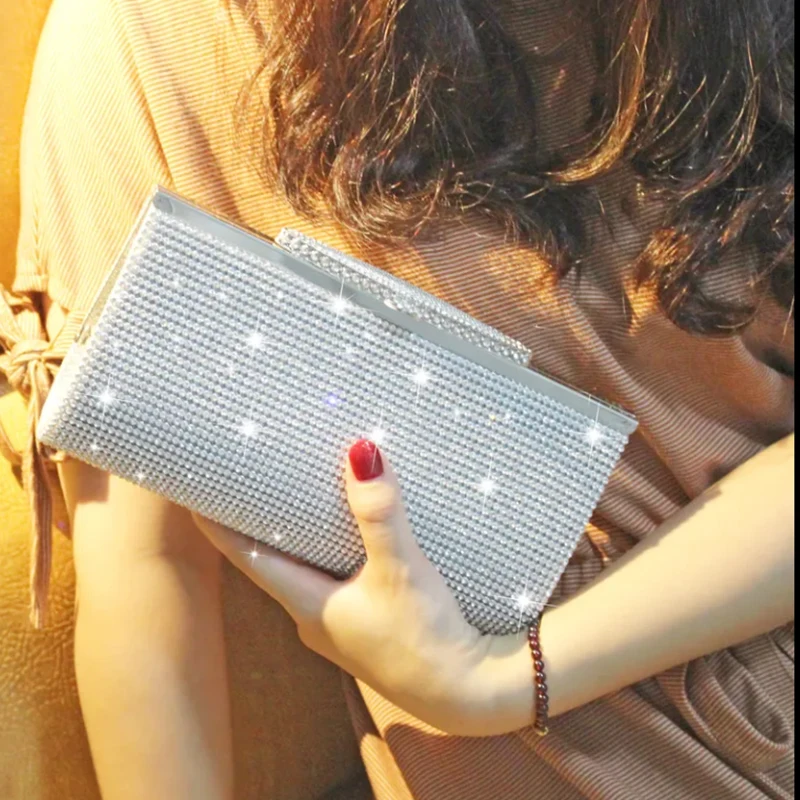 Diamond-inlaid clutch bag rhinestone party dress bag diamond dinner bag European and American fashion chain bag bridal bridesmai