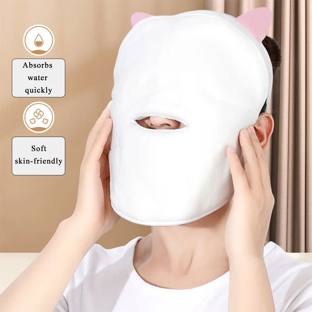 Белое увлажняющее полотенце для лица салона красоты и холодной горячей