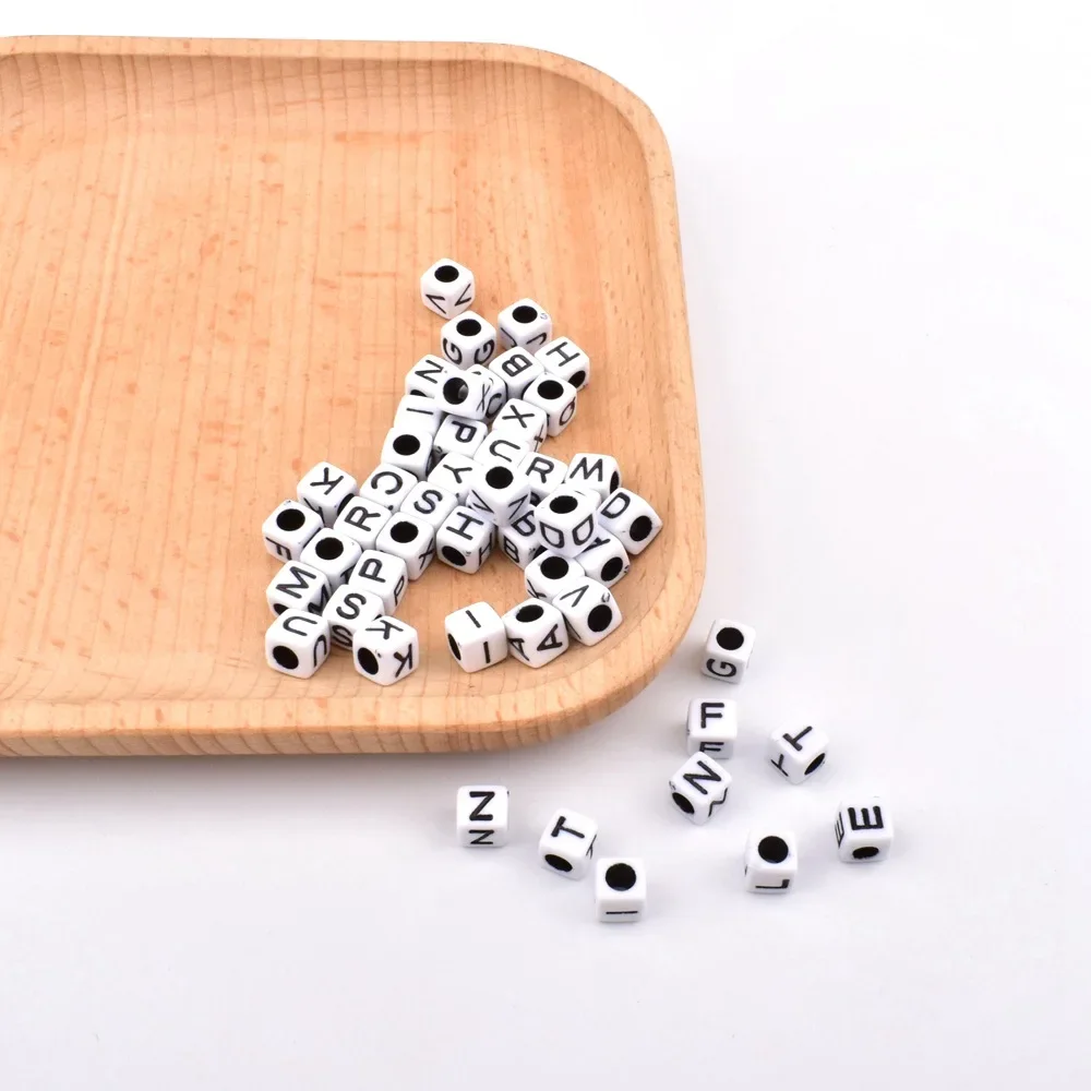 Женские квадратные белые и черные бусины с буквами для изготовления ювелирных