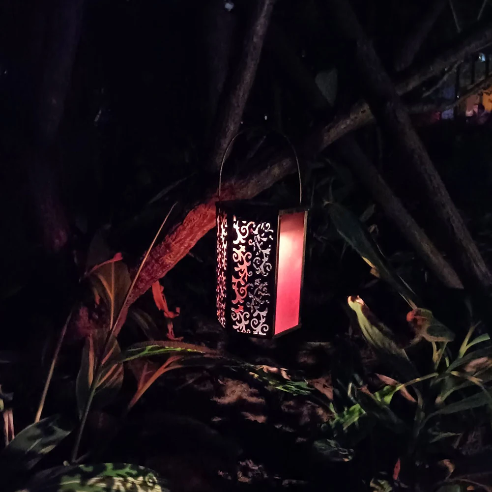 

LED Solar Hanging Lamp Wrought Iron Hollow Projection Light Outdoor Garden Hanging Lantern Decor Lighting Lamp