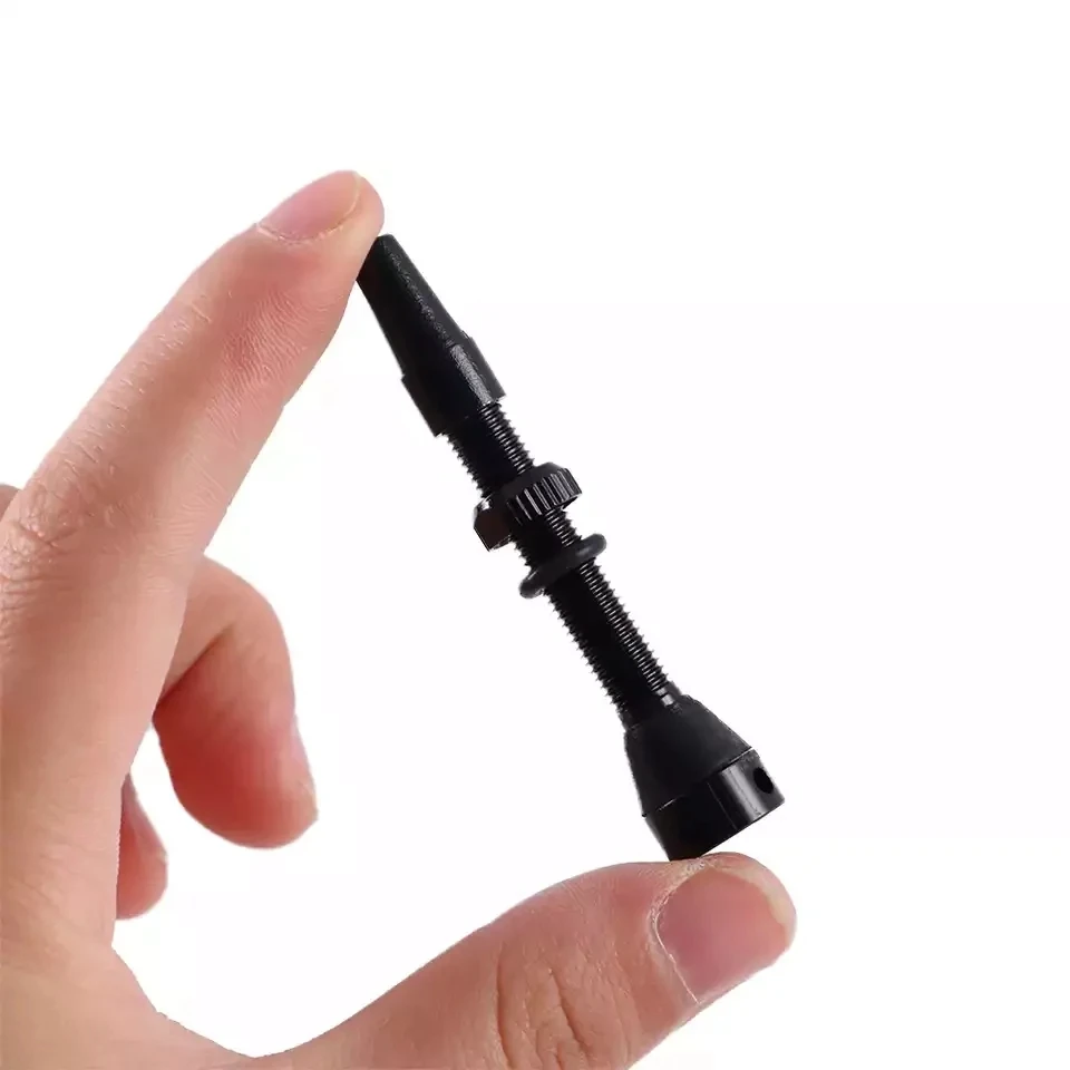 Бескамерный вентиль для велосипеда черный 44/48 мм шоссейных велосипедов