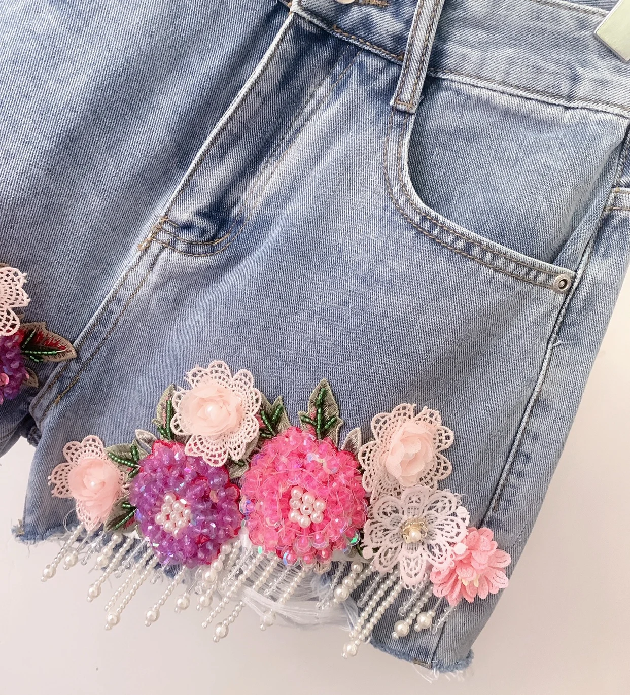 Personality Beaded Embroidery Ripped Tassel Denim Shorts for Women 2023 Summer Short Pants Thin High Waist A- Line Jeans Shorts
