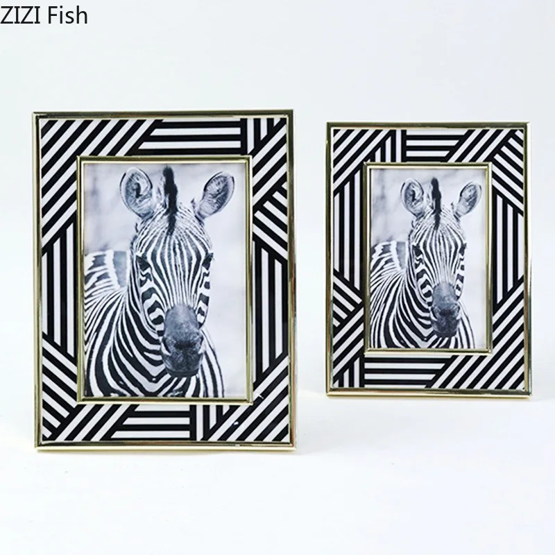 

Multi-size Zebra Texture Photo Frames Modern Decor Figures Portrait Picture Frame Wedding Anniversary Gifts Desk Decoration